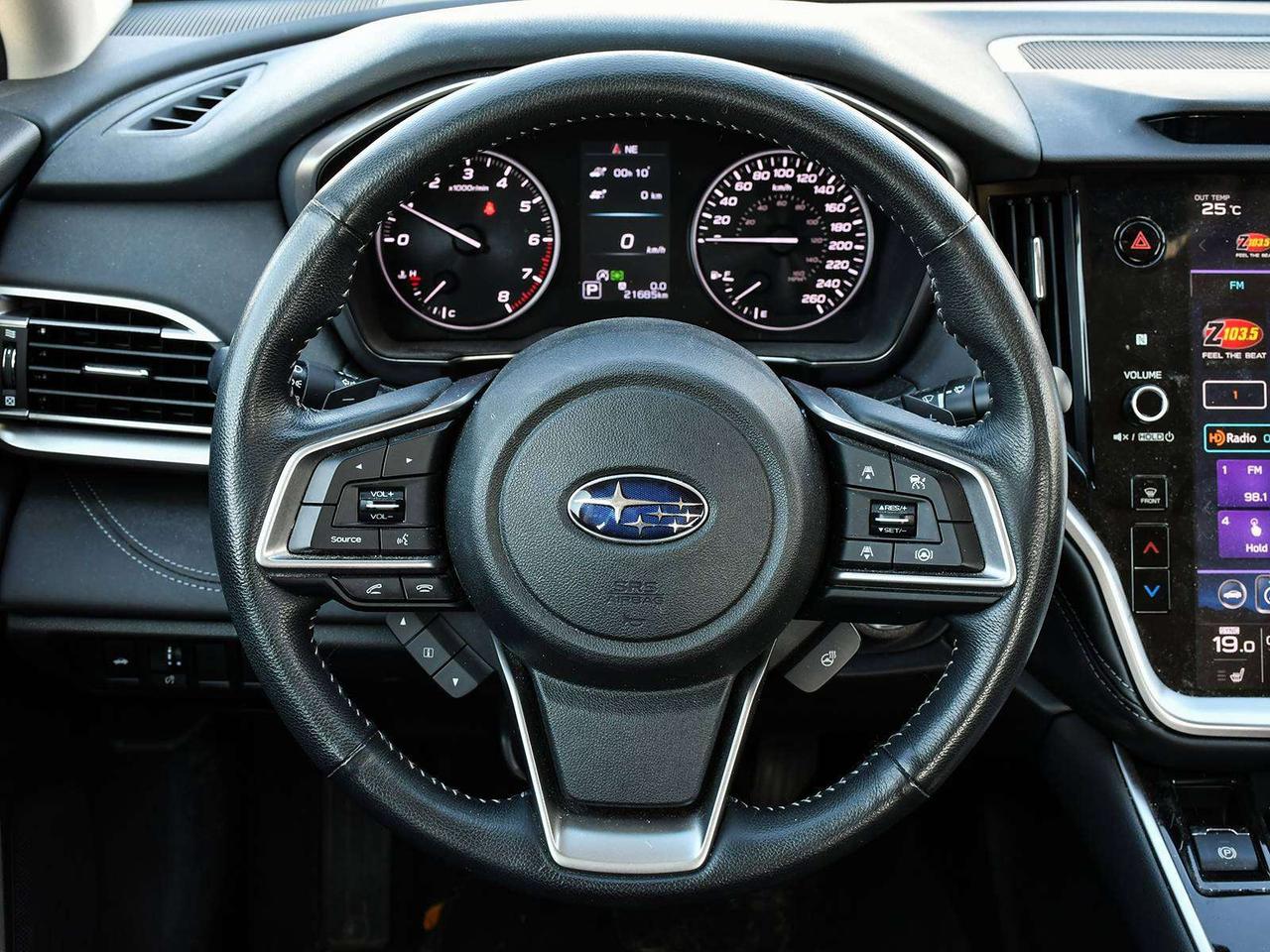 2022 Subaru Legacy LIMITED   1OWNER   CLEAN CARFAX   CAM   LOW KMS Photo
