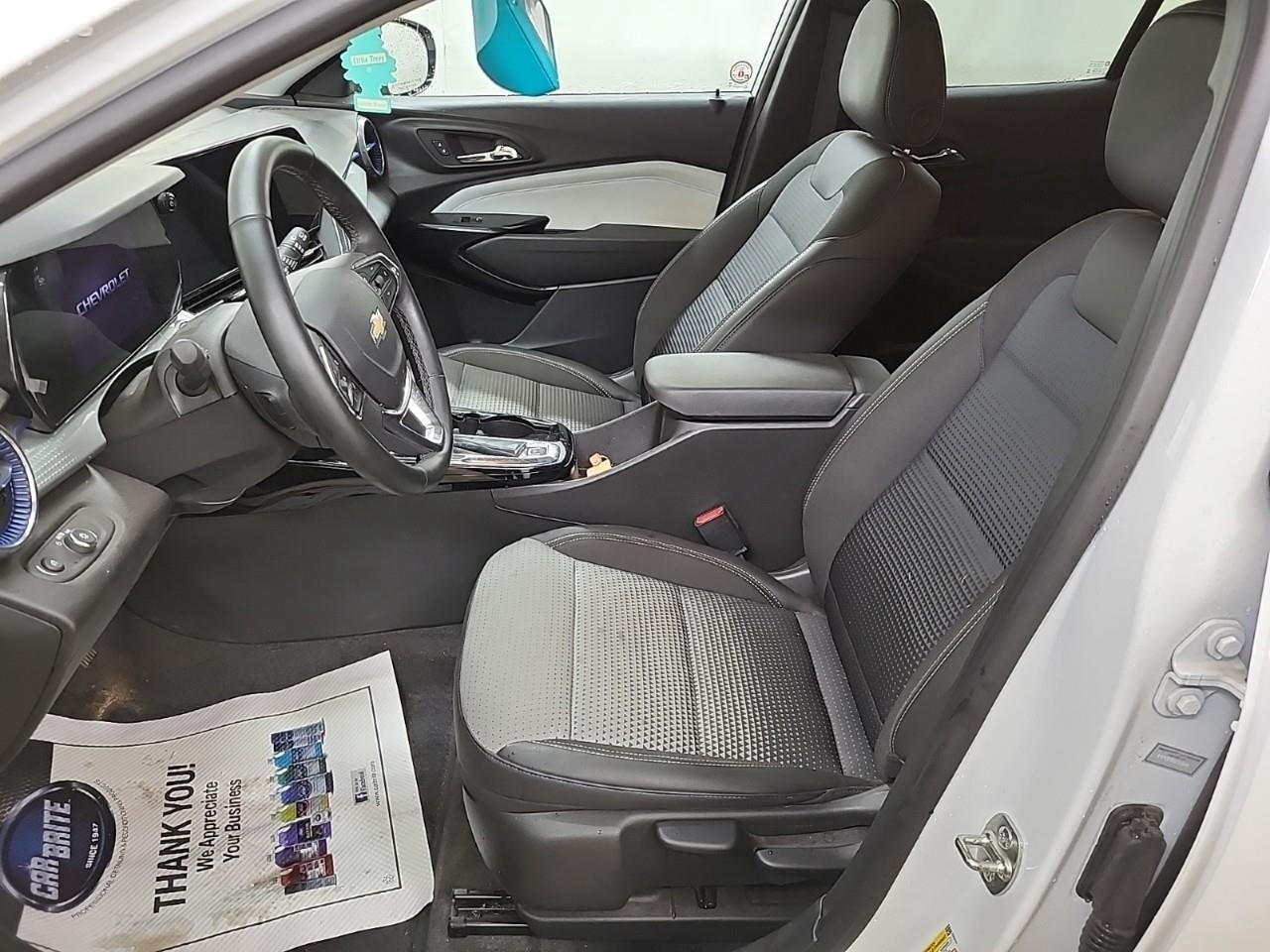 2026 Chevrolet Trax LT 4dr Front-Wheel Drive Photo
