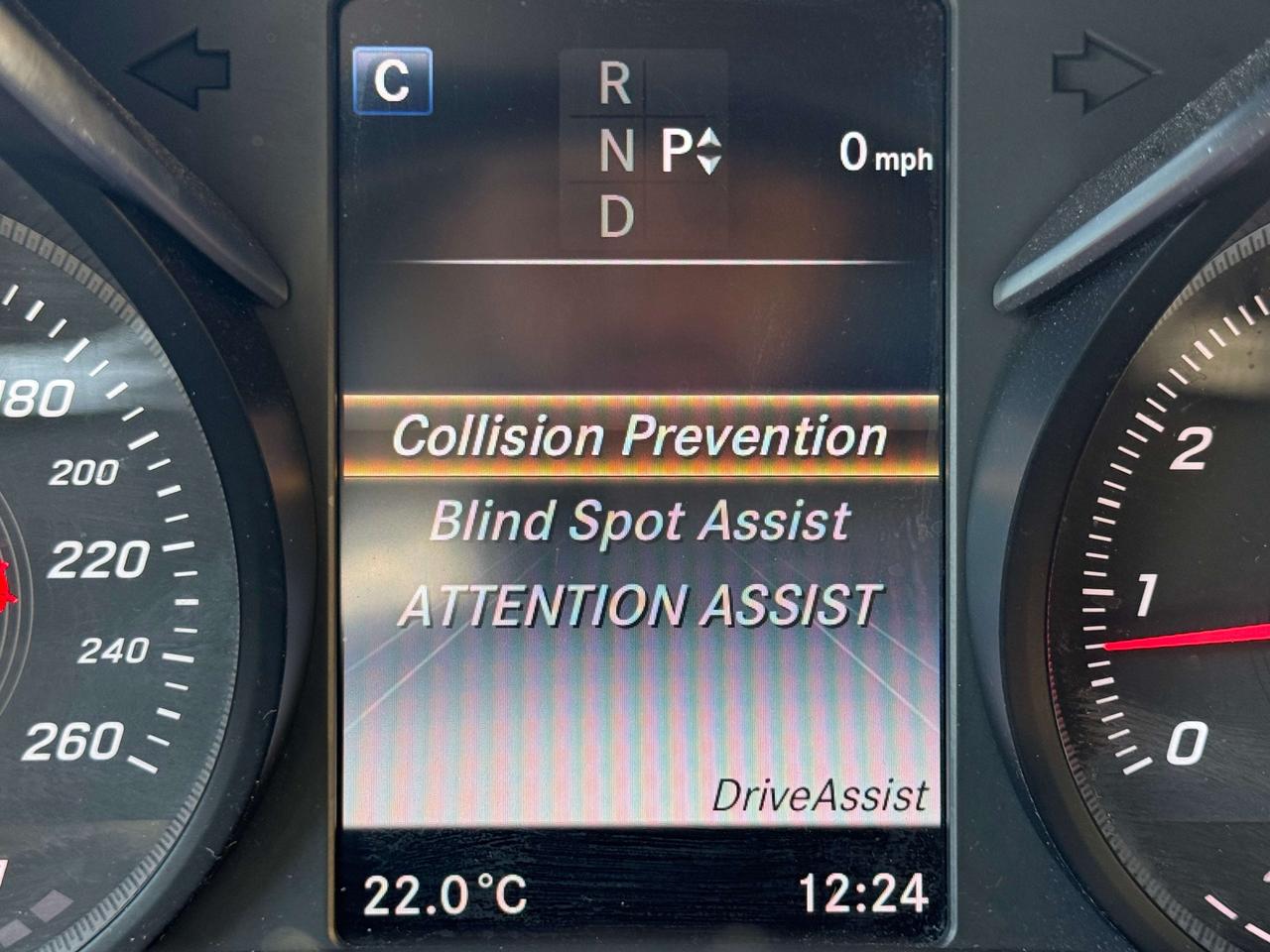 2016 Mercedes-Benz GLC No Accidents l 4Matic l 2.0T l 4Cyl l Panoramic Photo