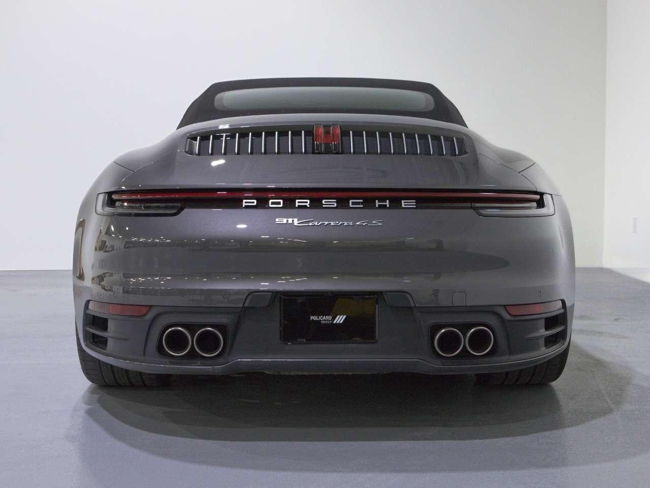 2021 Porsche 911 Carrera 4S Cabriolet Photo