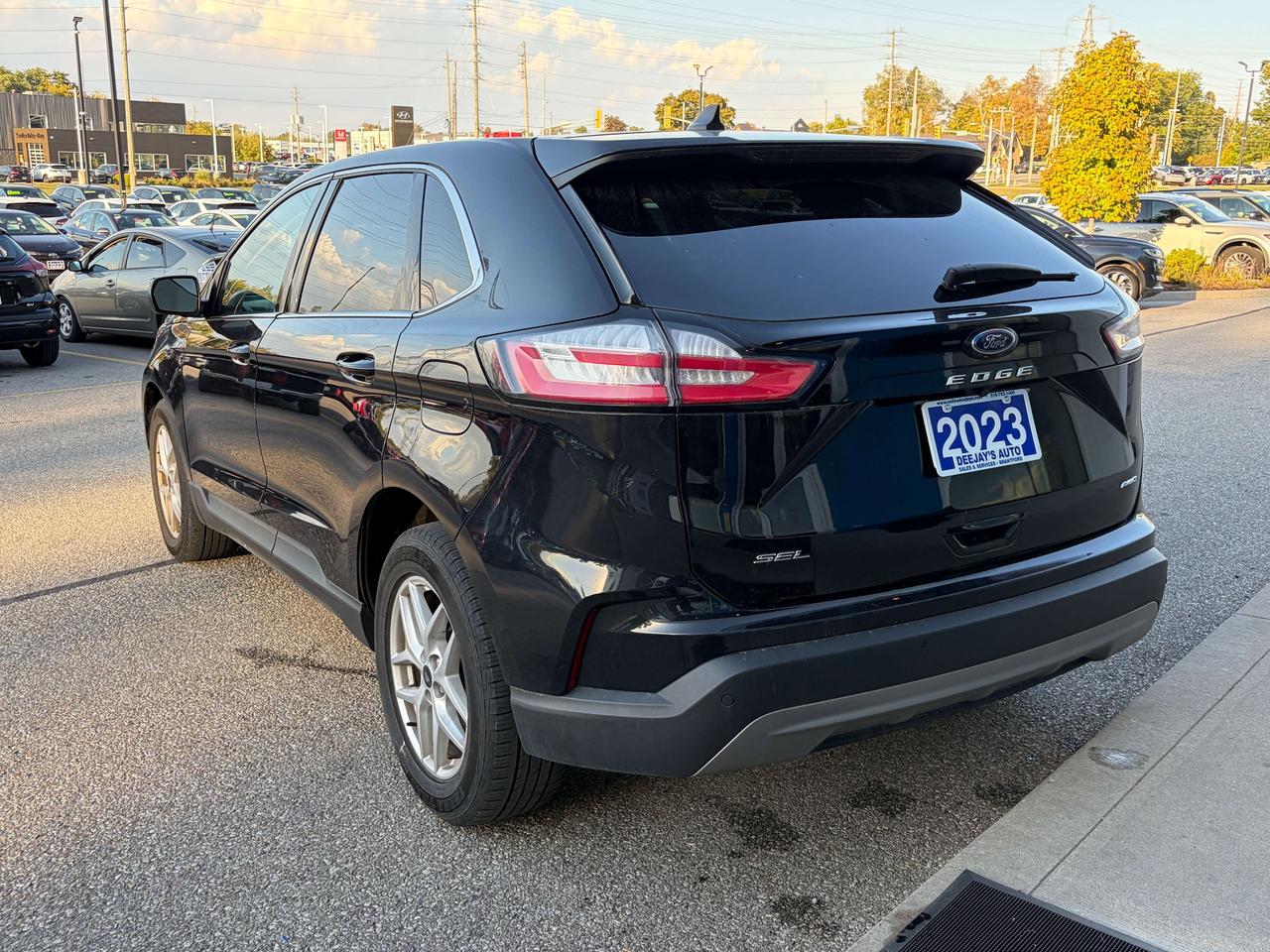 2023 Ford Edge SEL AWD   NAV   Leather   Clean Carfax Photo