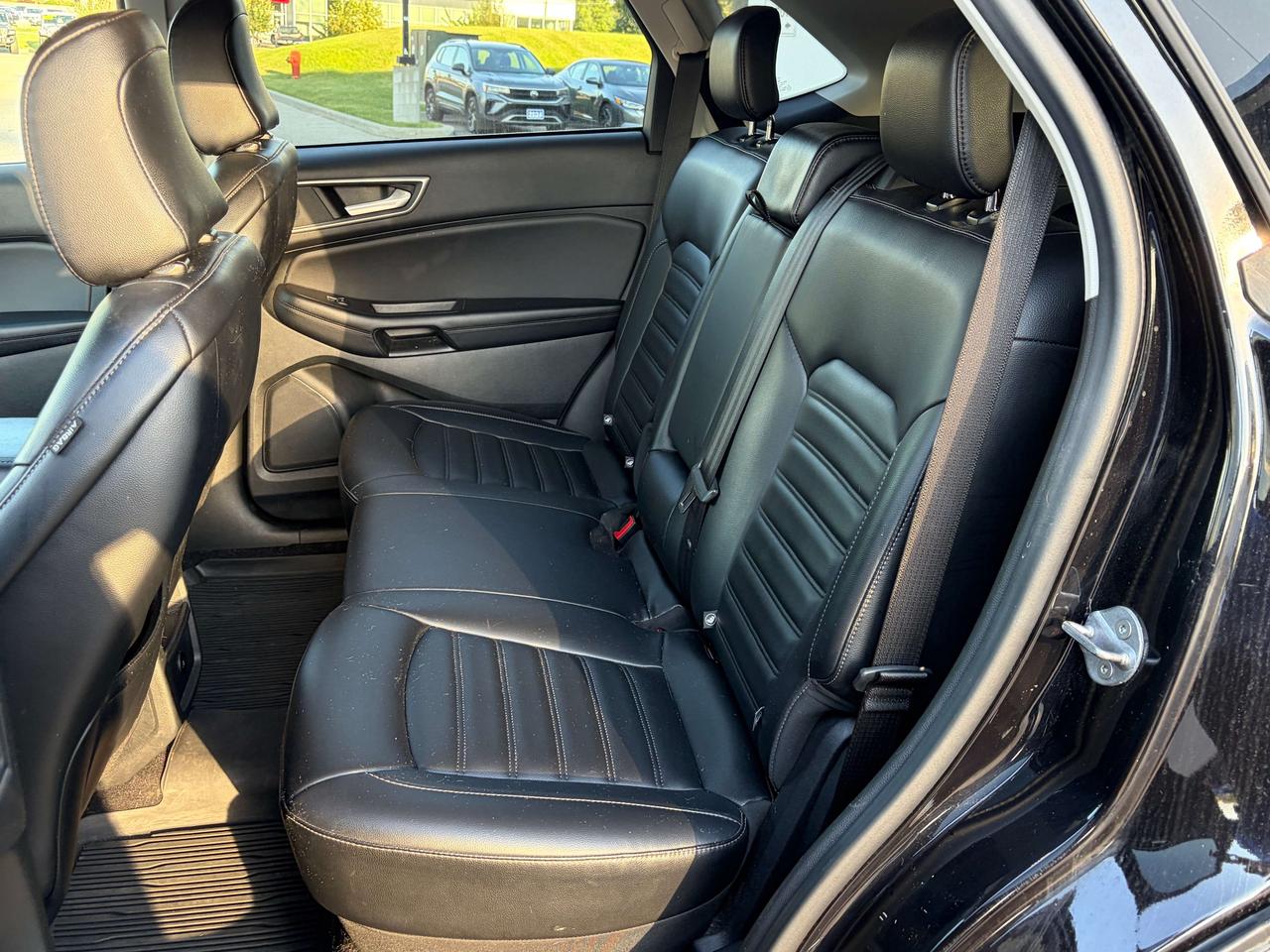 2023 Ford Edge SEL AWD   NAV   Leather   Clean Carfax Photo