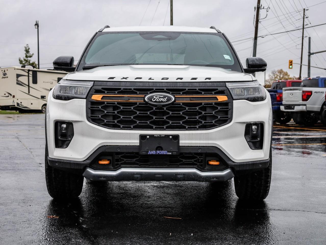 2026 Ford Explorer Tremor 4dr 4x4 Photo5