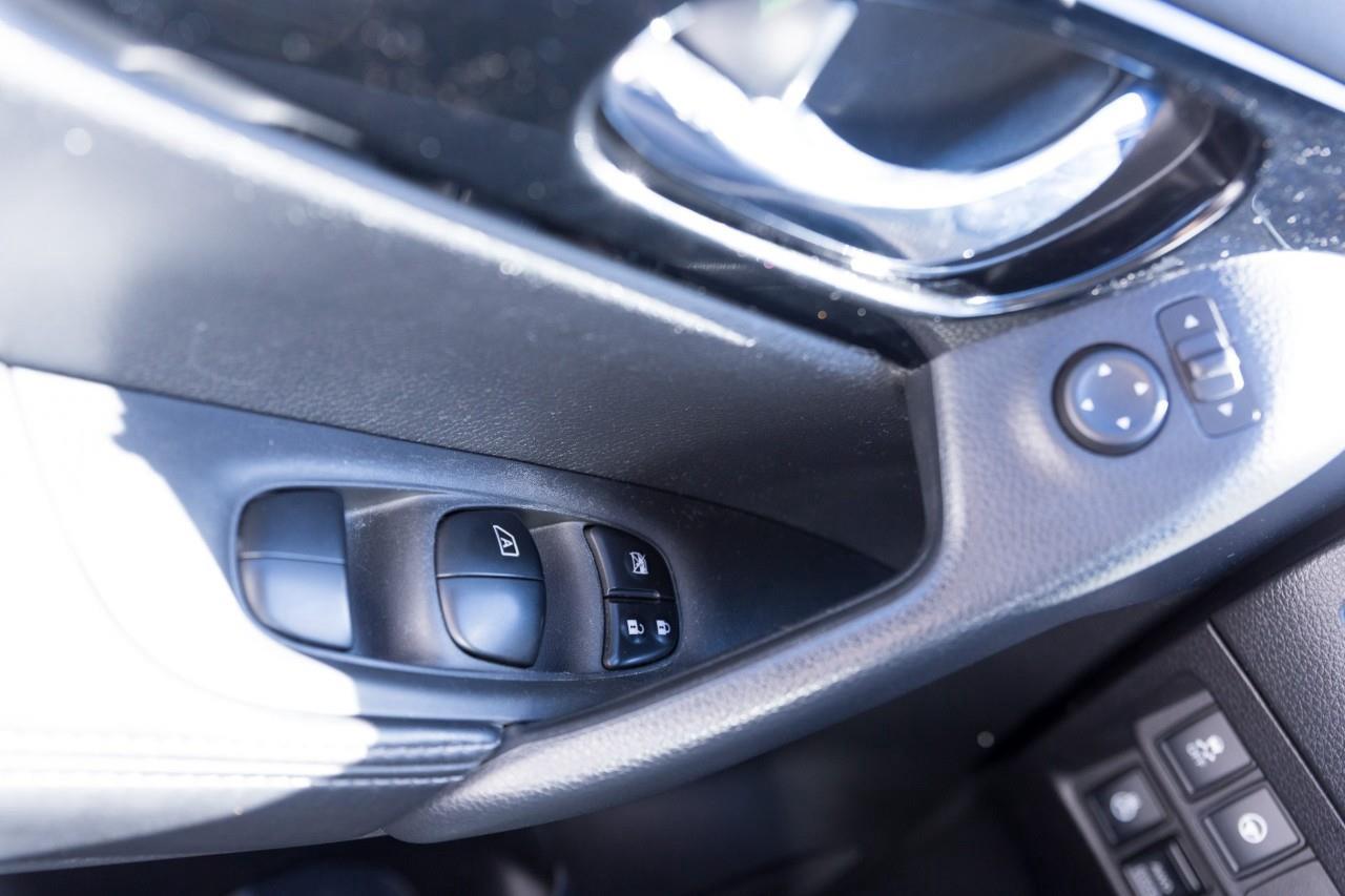 2021 Nissan Qashqai SV (CVT) 4dr All-Wheel Drive Photo
