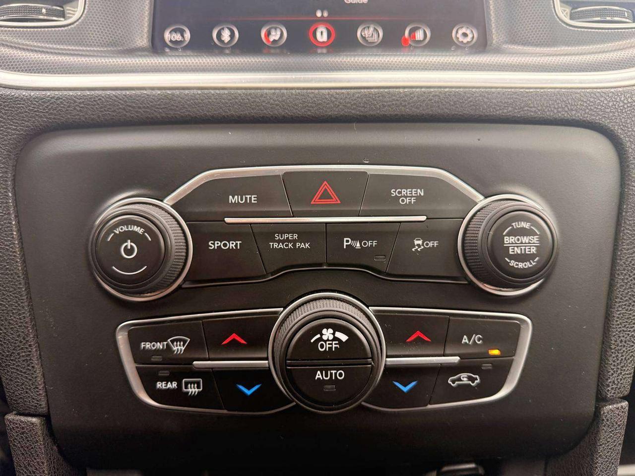 2018 Dodge Charger GT AWD Photo