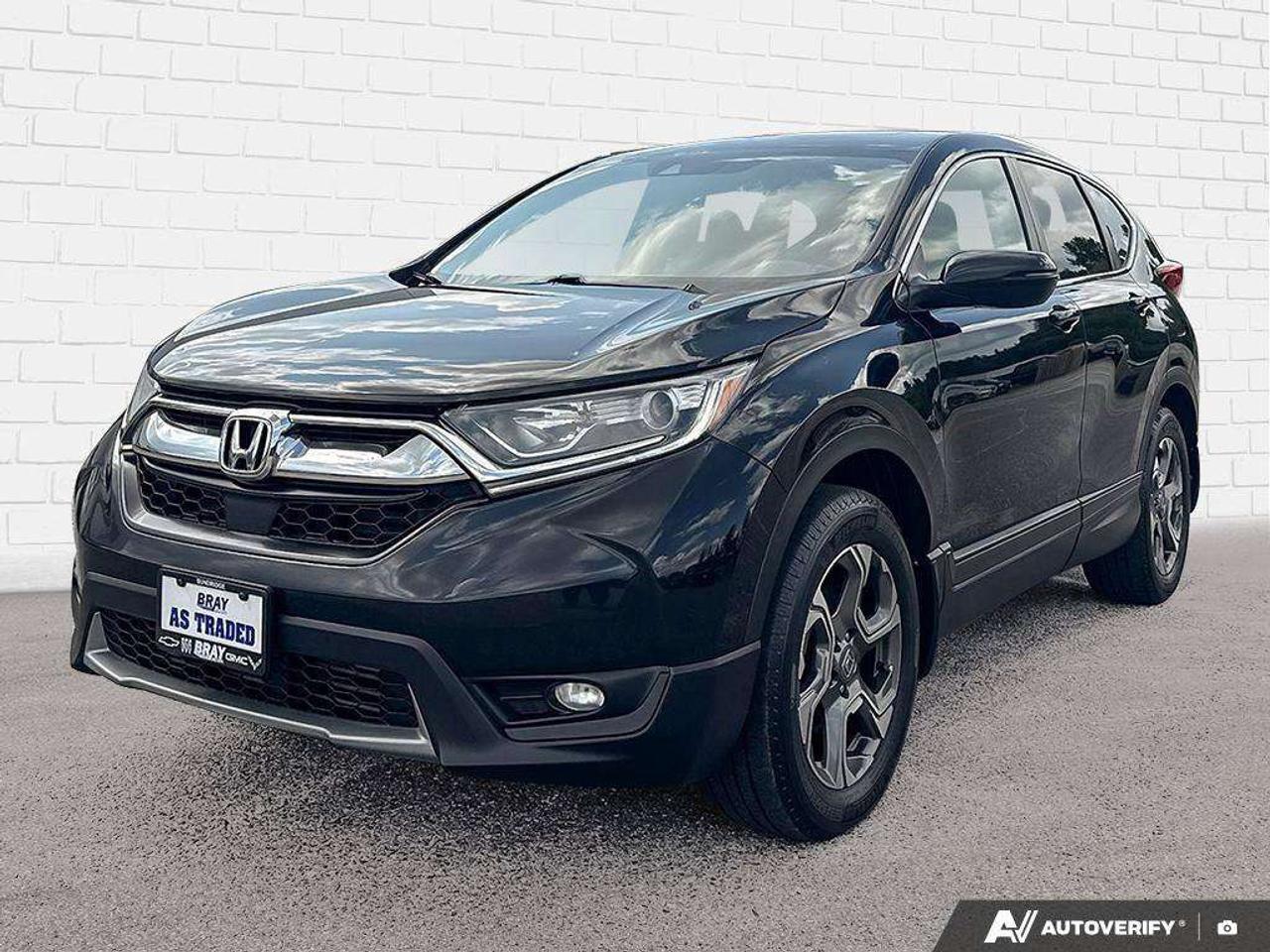 2019 Honda CR-V LEATHER SEATING. SUNROOF. FUEL EFFICIENT. MULTI ANGLE REAR VIEW CAMERA. CERTIFIED. Photo