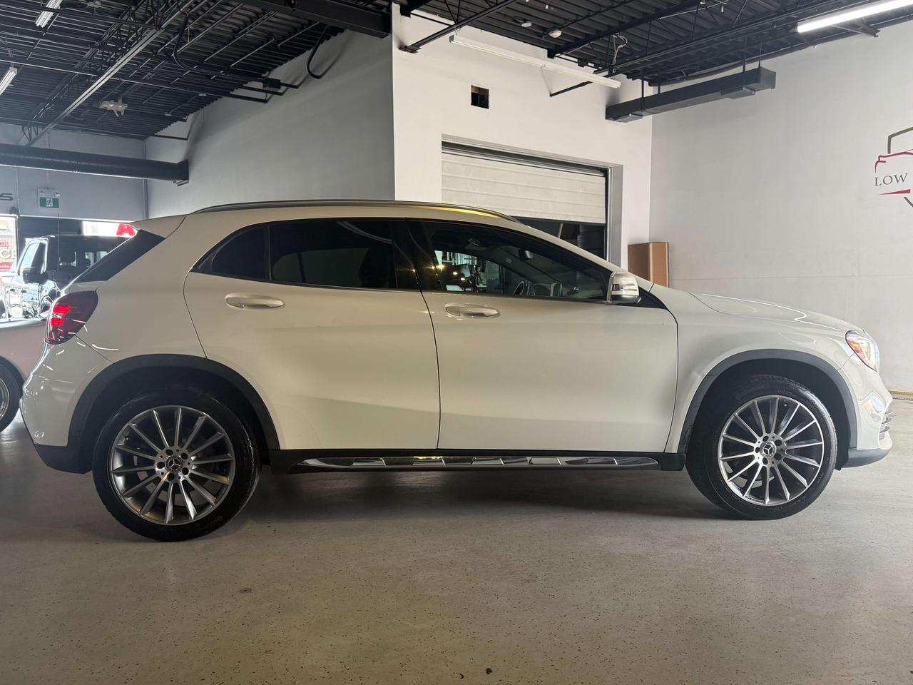 2018 Mercedes-Benz GLA 4Matic l 2.0T l 4Cyl l AMG l Panoramic Roof l BSM Photo