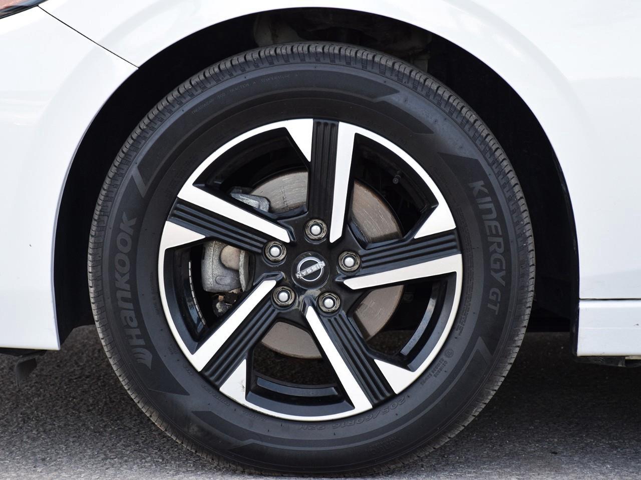 2024 Nissan Sentra SV 4DR SEDAN Photo