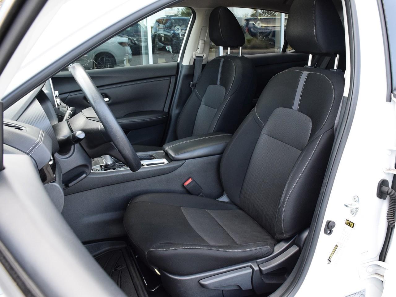 2024 Nissan Sentra SV 4DR SEDAN Photo