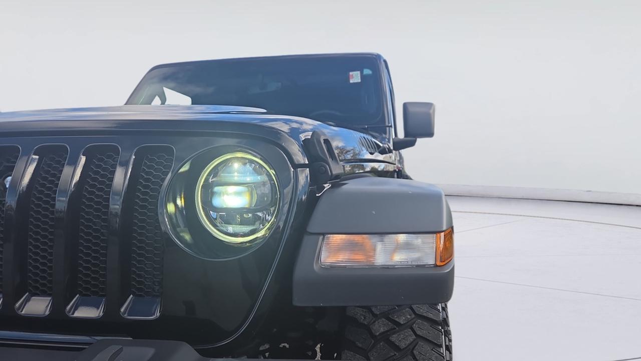 2023 Jeep Wrangler 3.6L V6, Navigation, Heated Seats, Hardtop Photo