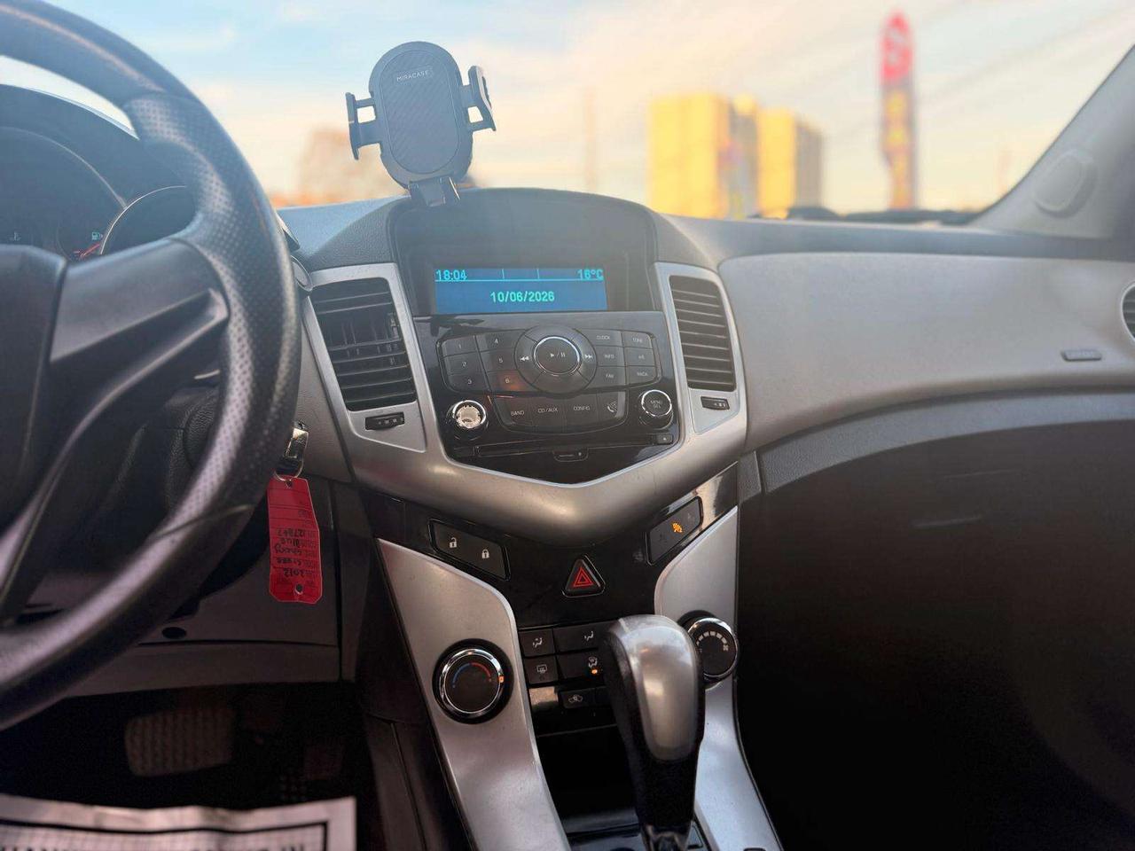 2013 Chevrolet Cruze 4dr Sdn LS w/1SB Photo