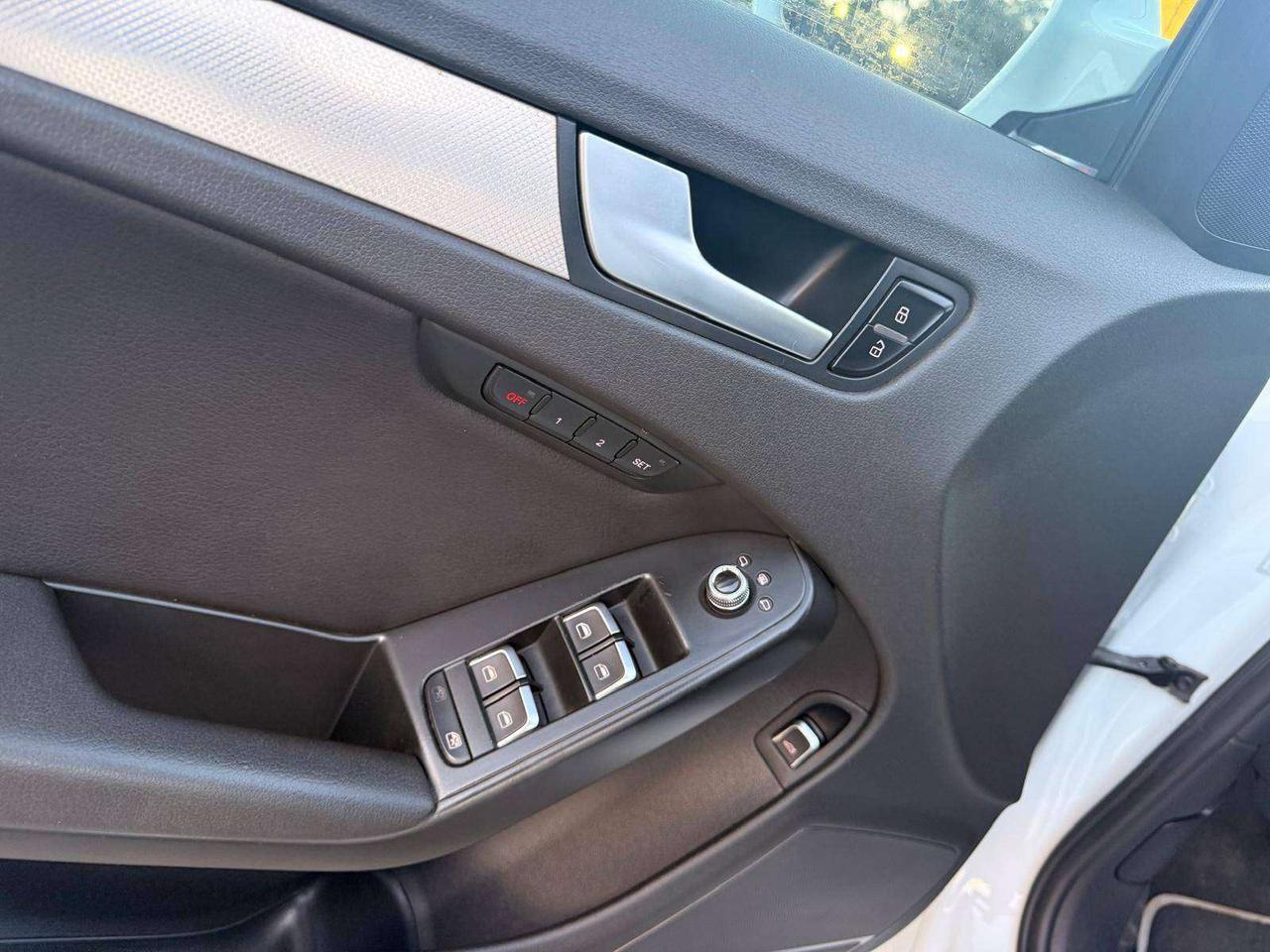 2013 Audi A4 4dr Sdn Auto Premium Quattro Photo