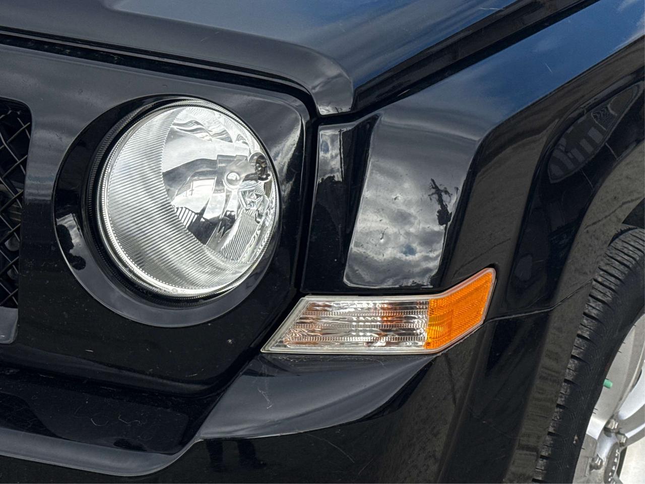2015 Jeep Patriot CERTIFIED 4WD  CLEAN WE FINANCE ALL CREDIT Photo