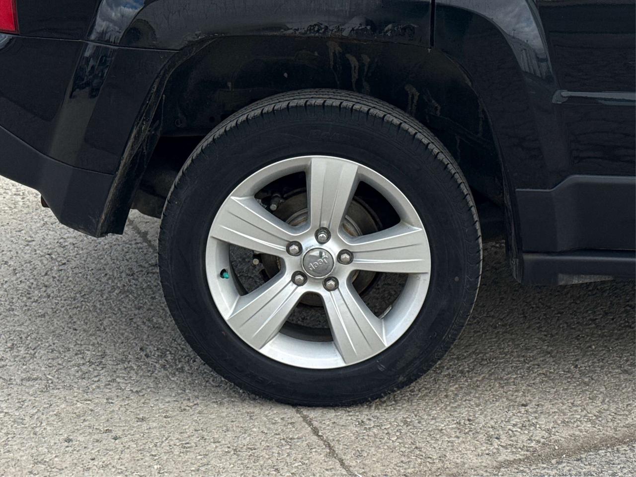 2015 Jeep Patriot CERTIFIED 4WD  CLEAN WE FINANCE ALL CREDIT Photo