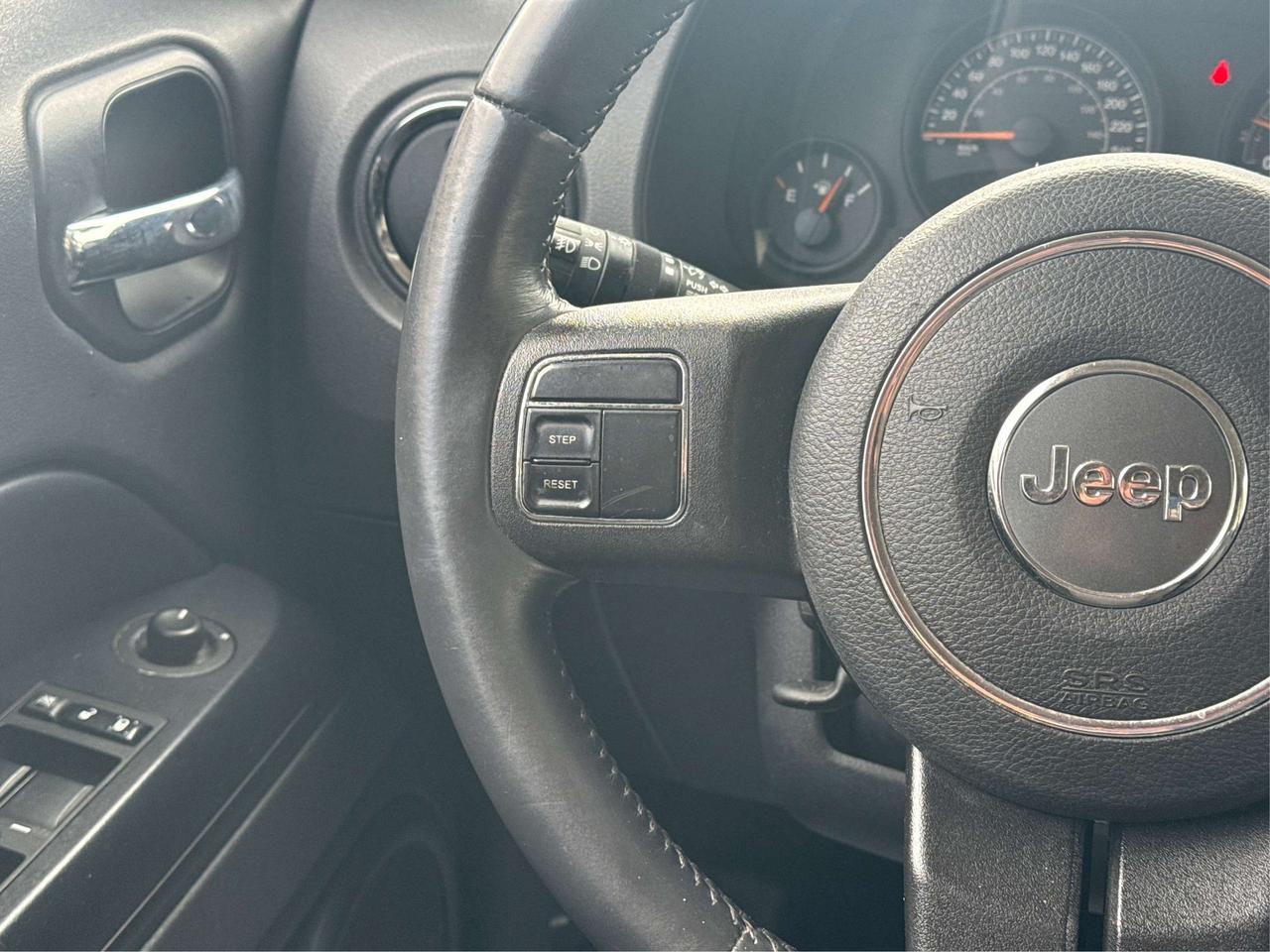 2015 Jeep Patriot CERTIFIED 4WD  CLEAN WE FINANCE ALL CREDIT Photo