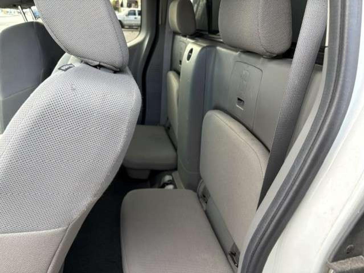 2019 Nissan Frontier KING CAB-AUTOMATIC-4 CYLINDER-CAMERA-CERTIFIED Photo