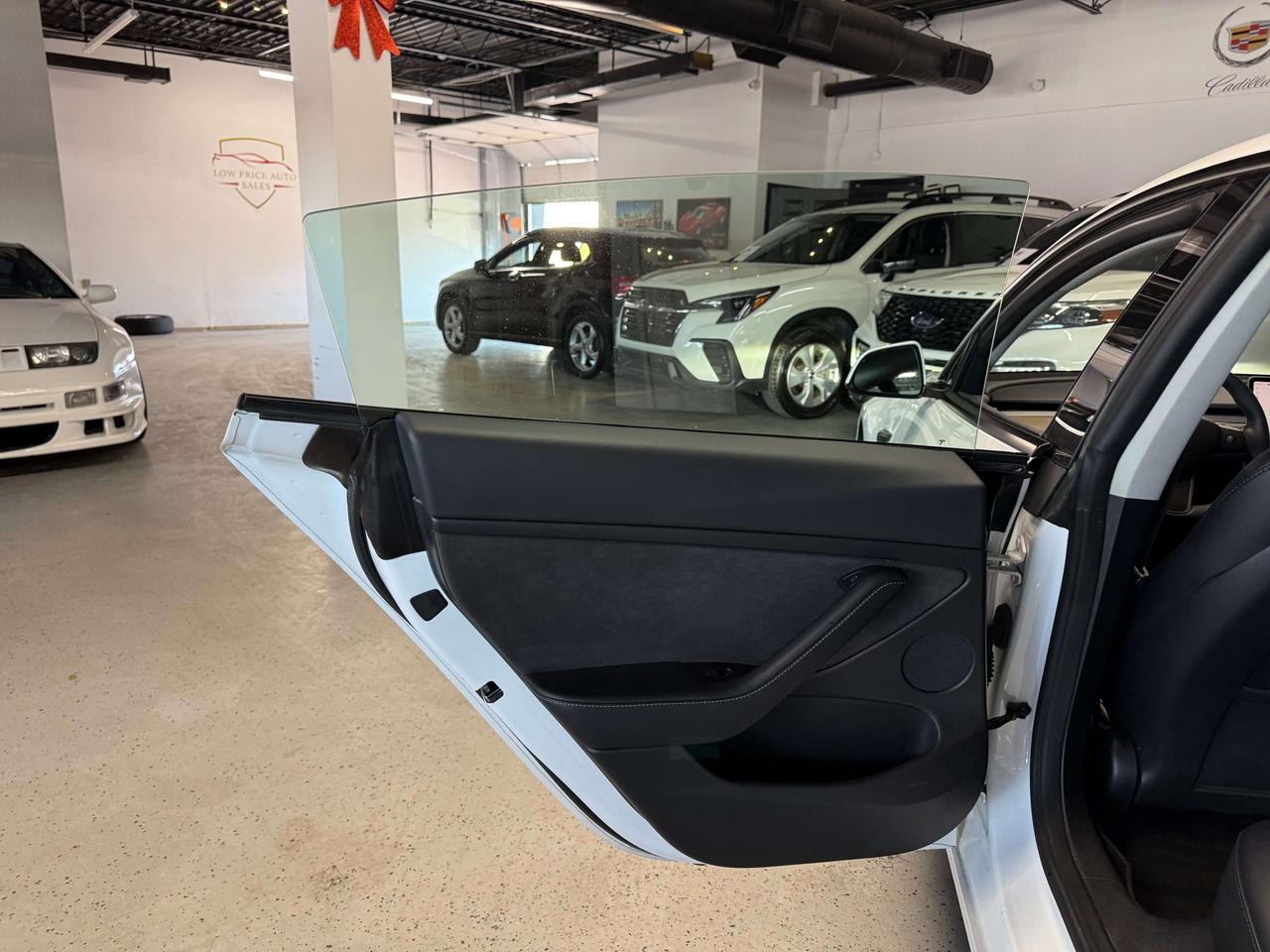 2023 Tesla Model 3 No Accidents l Tesla Warranty l RWD l Standard Rng Photo