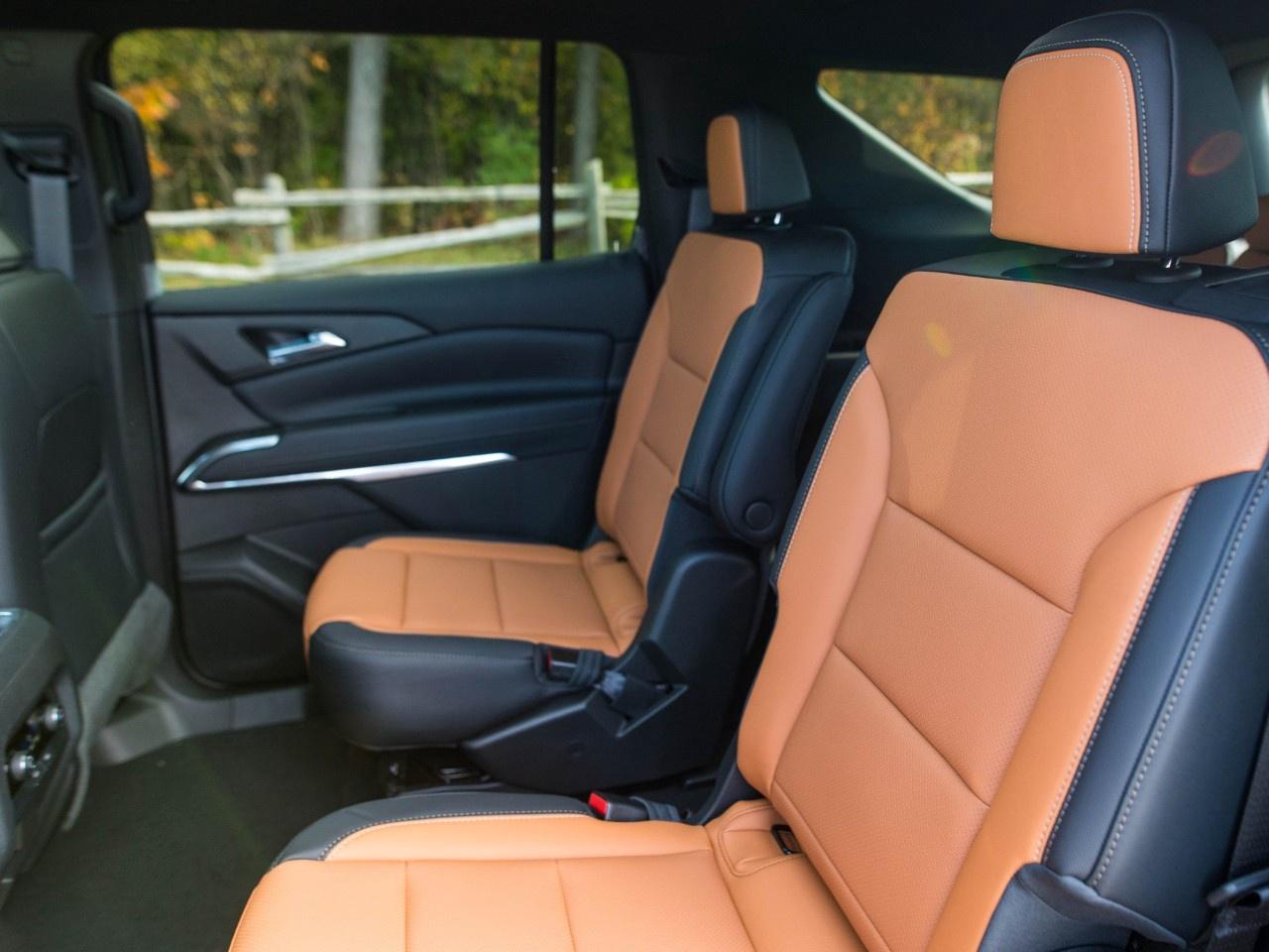 2027 Chevrolet Traverse AWD 4dr Z71 Photo