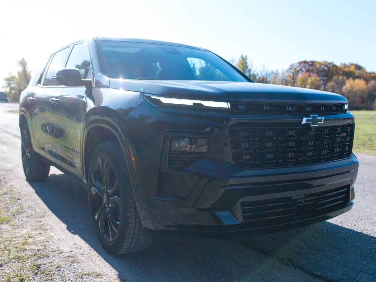 2027 Chevrolet Traverse AWD 4dr RS Photo