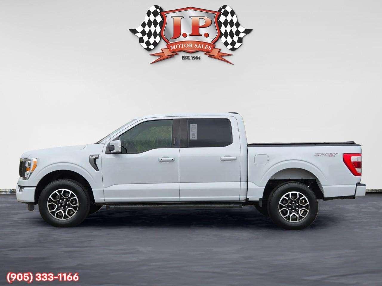 2022 Ford F-150 Lariat Apple CarPlay & Android Auto • Built-In Wi-Fi Hotspot • Lane Assist • Keyless Entry • Backup Camera Photo3