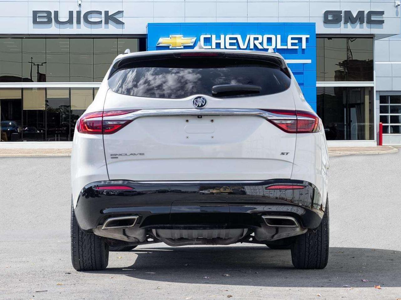 2020 Buick Enclave Essence AWD Photo