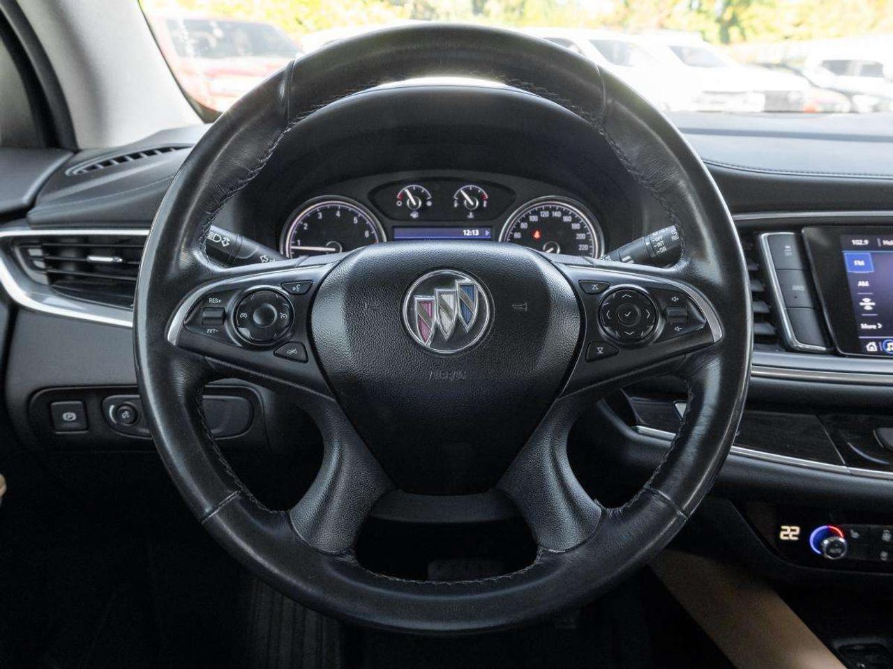 2020 Buick Enclave Essence AWD Photo