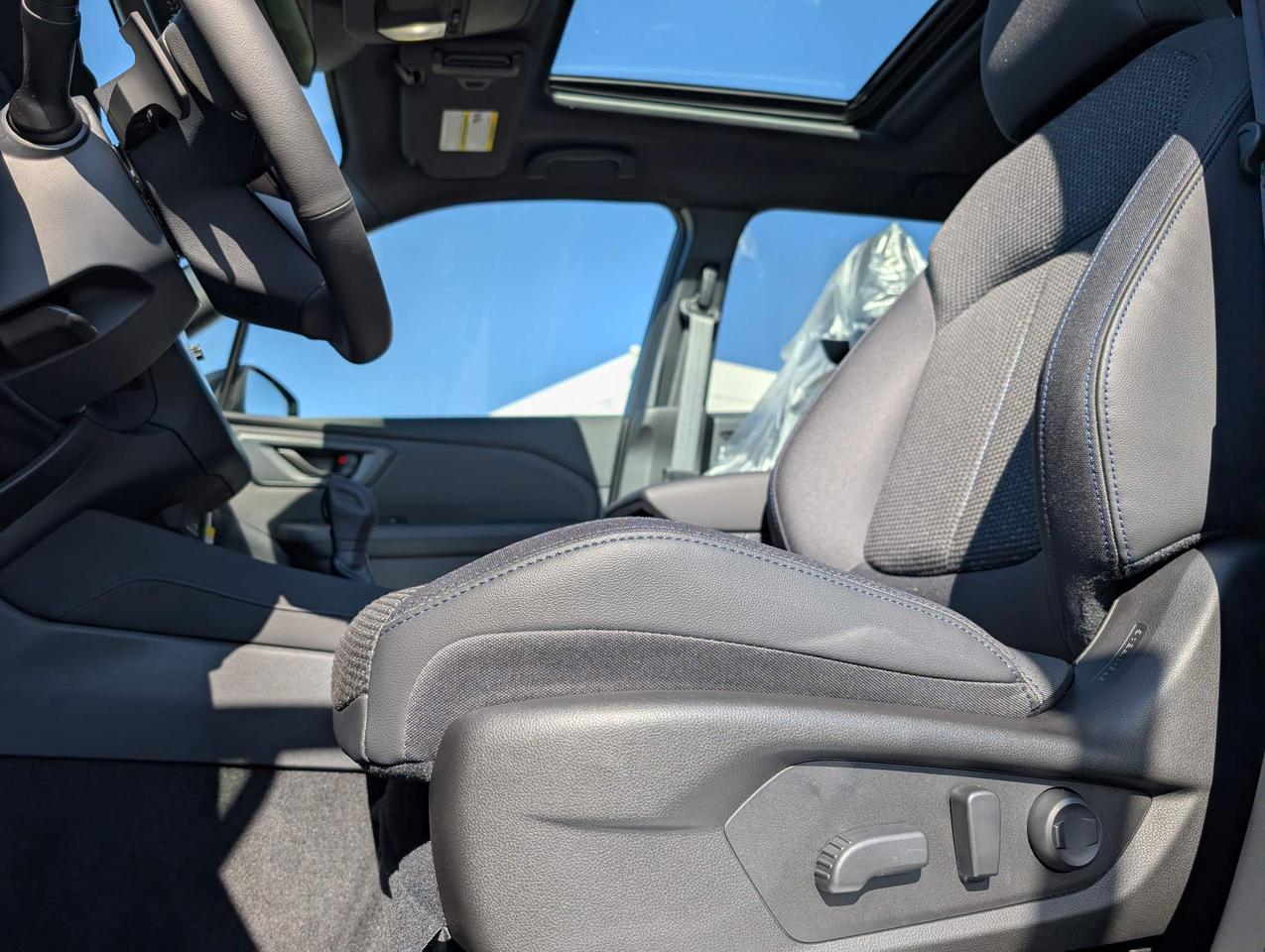 2026 Subaru Forester Touring 4dr All-Wheel Drive Photo4