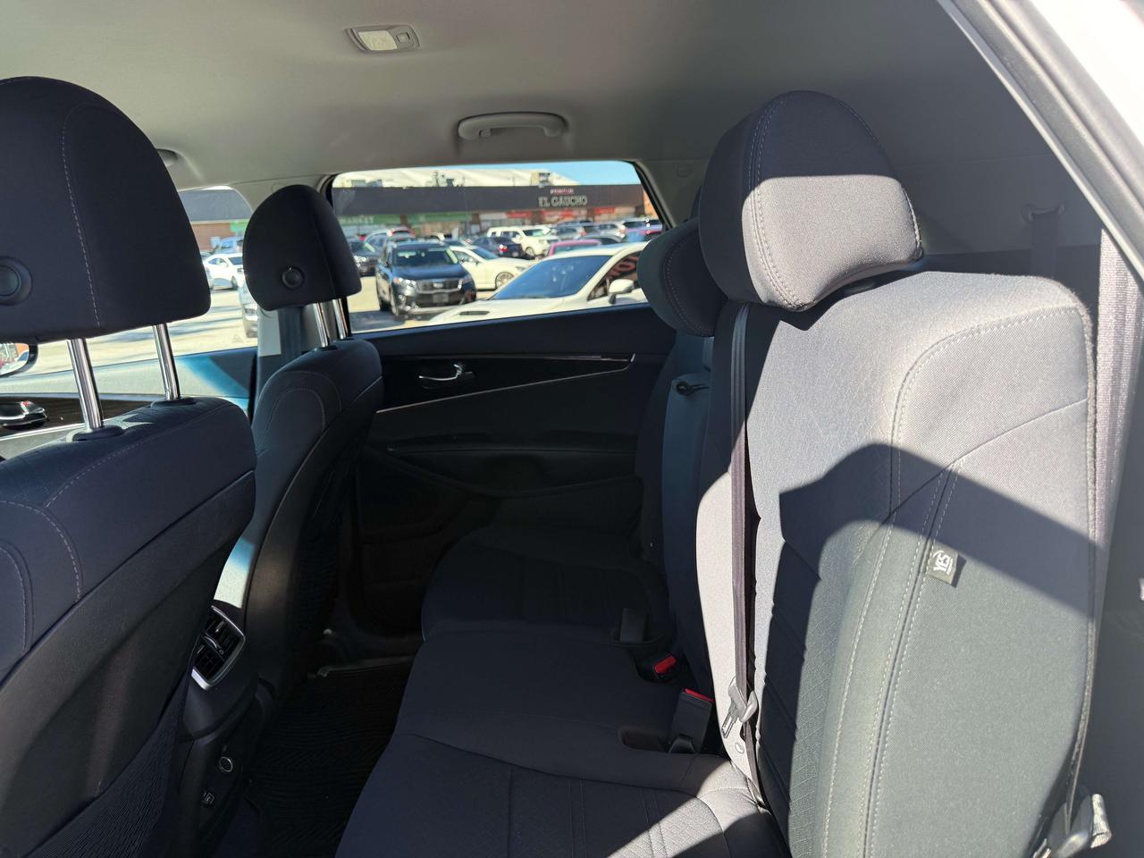 2020 Kia Sorento LX+ l 7 Passanger l AWD l 3.3L l V6 l Automatic Photo