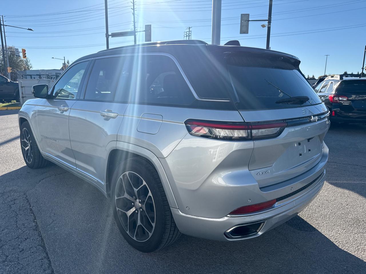 2024 Jeep Grand Cherokee Summit 4dr 4x4 Photo