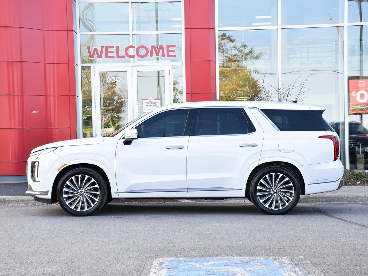 2025 Hyundai PALISADE Ultimate Calligraphy 4dr All-Wheel Drive Photo2