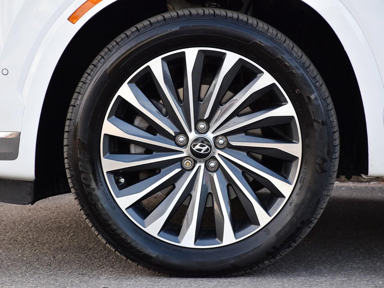 2025 Hyundai PALISADE Ultimate Calligraphy 4dr All-Wheel Drive Photo