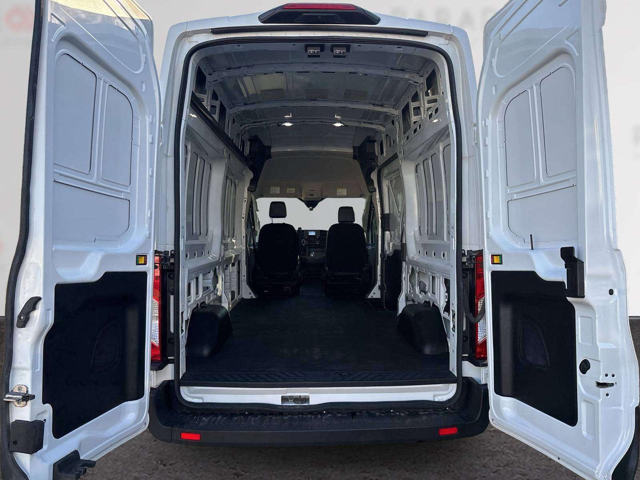 2024 Ford Transit Cargo Van T-250 148' HIGH ROOF RWD Photo
