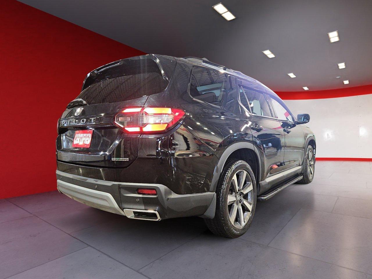 2023 Honda Pilot Touring AWD Photo