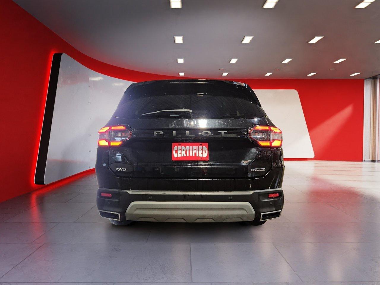 2023 Honda Pilot Touring AWD Photo