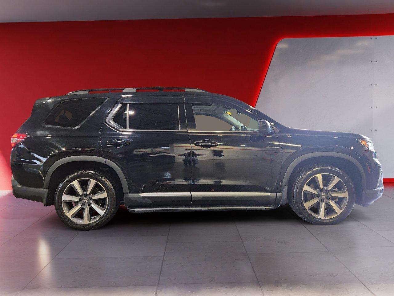 2023 Honda Pilot Touring AWD Photo
