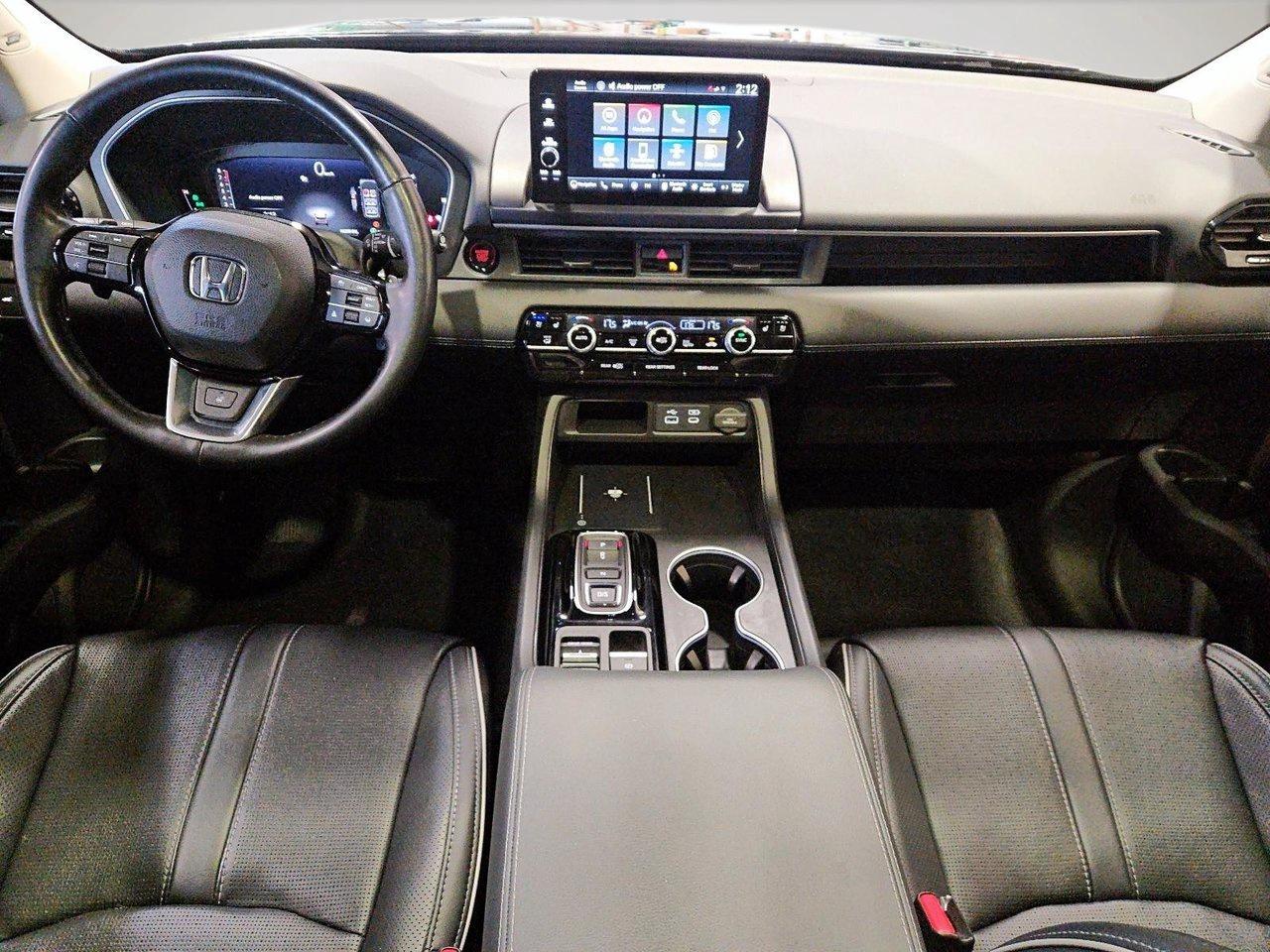 2023 Honda Pilot Touring AWD Photo