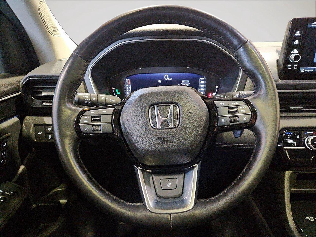 2023 Honda Pilot Touring AWD Photo