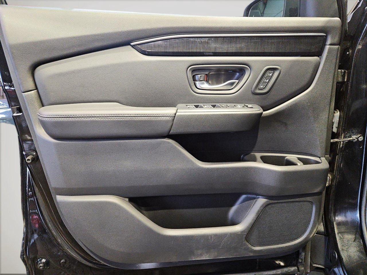 2023 Honda Pilot Touring AWD Photo