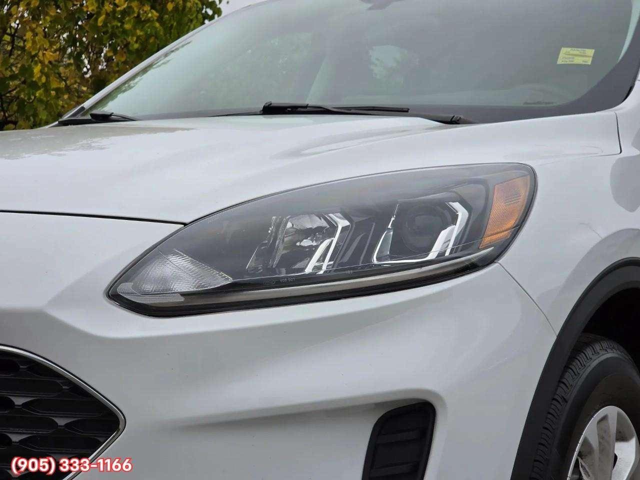 2022 Ford Escape SE Apple CarPlay & Android Auto • Built-In Wi-Fi Hotspot • Heated Front Seats • Lane Assist • SiriusXM® Satellite Radio Photo