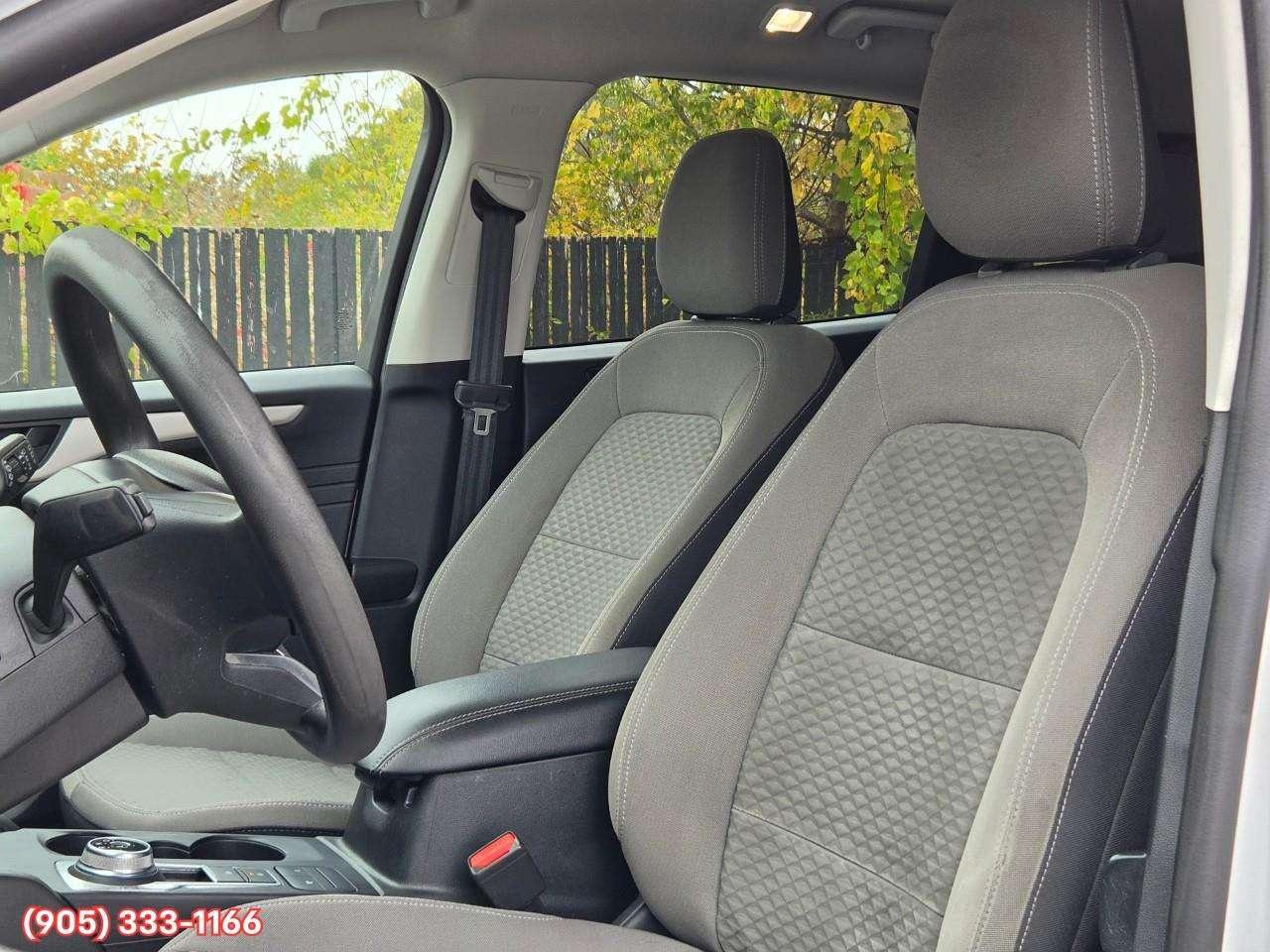 2022 Ford Escape SE Apple CarPlay & Android Auto • Built-In Wi-Fi Hotspot • Heated Front Seats • Lane Assist • SiriusXM® Satellite Radio Photo