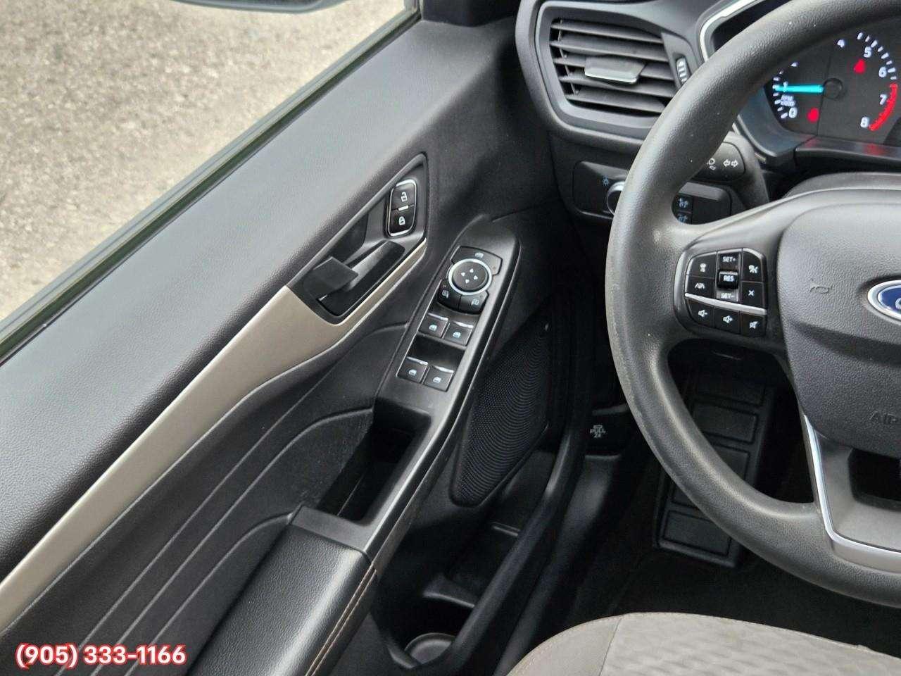 2022 Ford Escape SE Apple CarPlay & Android Auto • Built-In Wi-Fi Hotspot • Heated Front Seats • Lane Assist • SiriusXM® Satellite Radio Photo