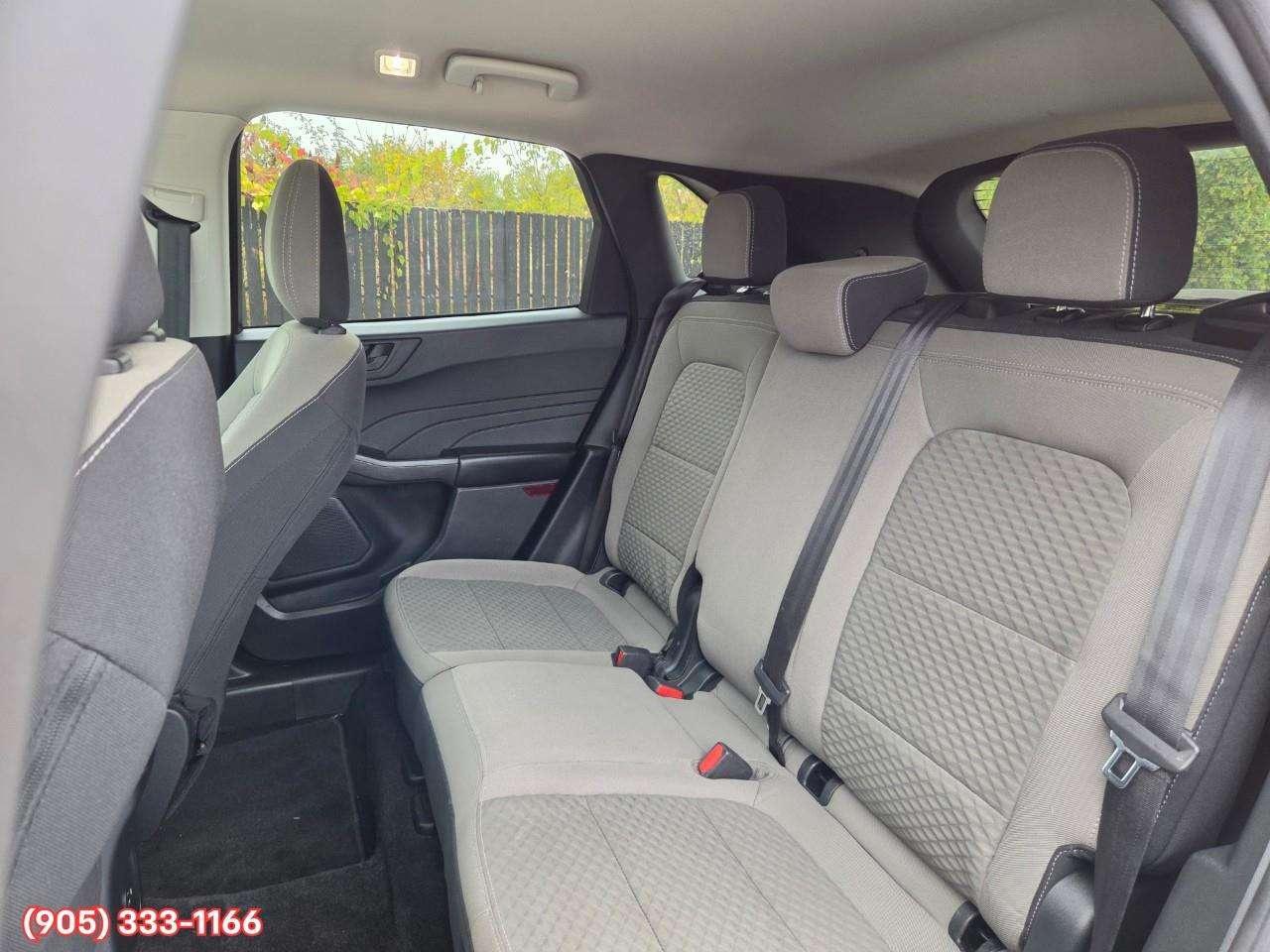 2022 Ford Escape SE Apple CarPlay & Android Auto • Built-In Wi-Fi Hotspot • Heated Front Seats • Lane Assist • SiriusXM® Satellite Radio Photo