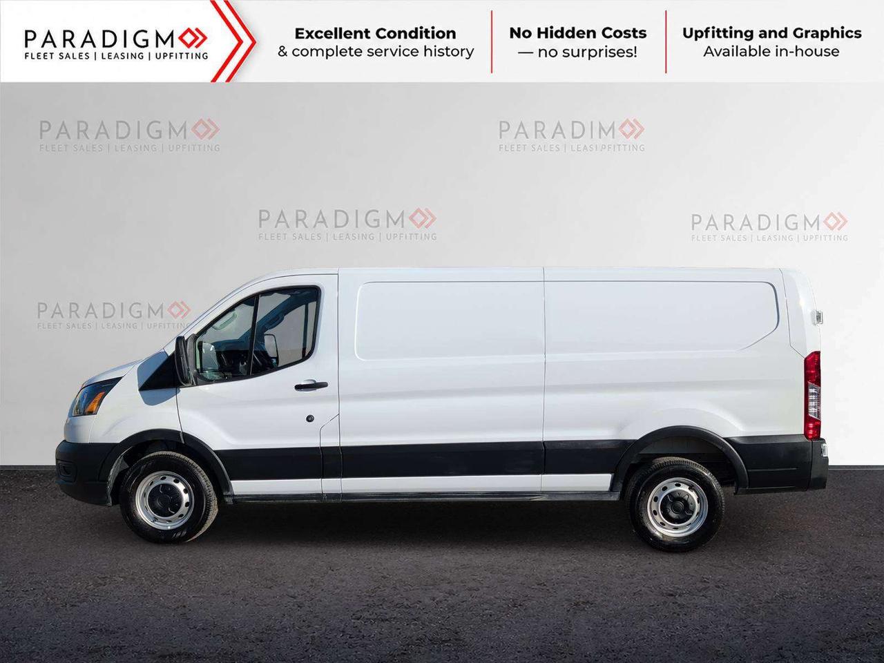 2025 Ford Transit Cargo Van T-250 148" LOW ROOF RWD Photo1