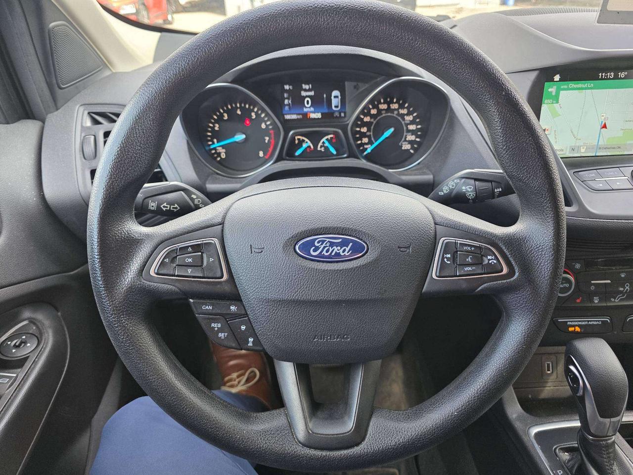 2019 Ford Escape SE Nav Back Up Camera Heated Front Seats Photo5