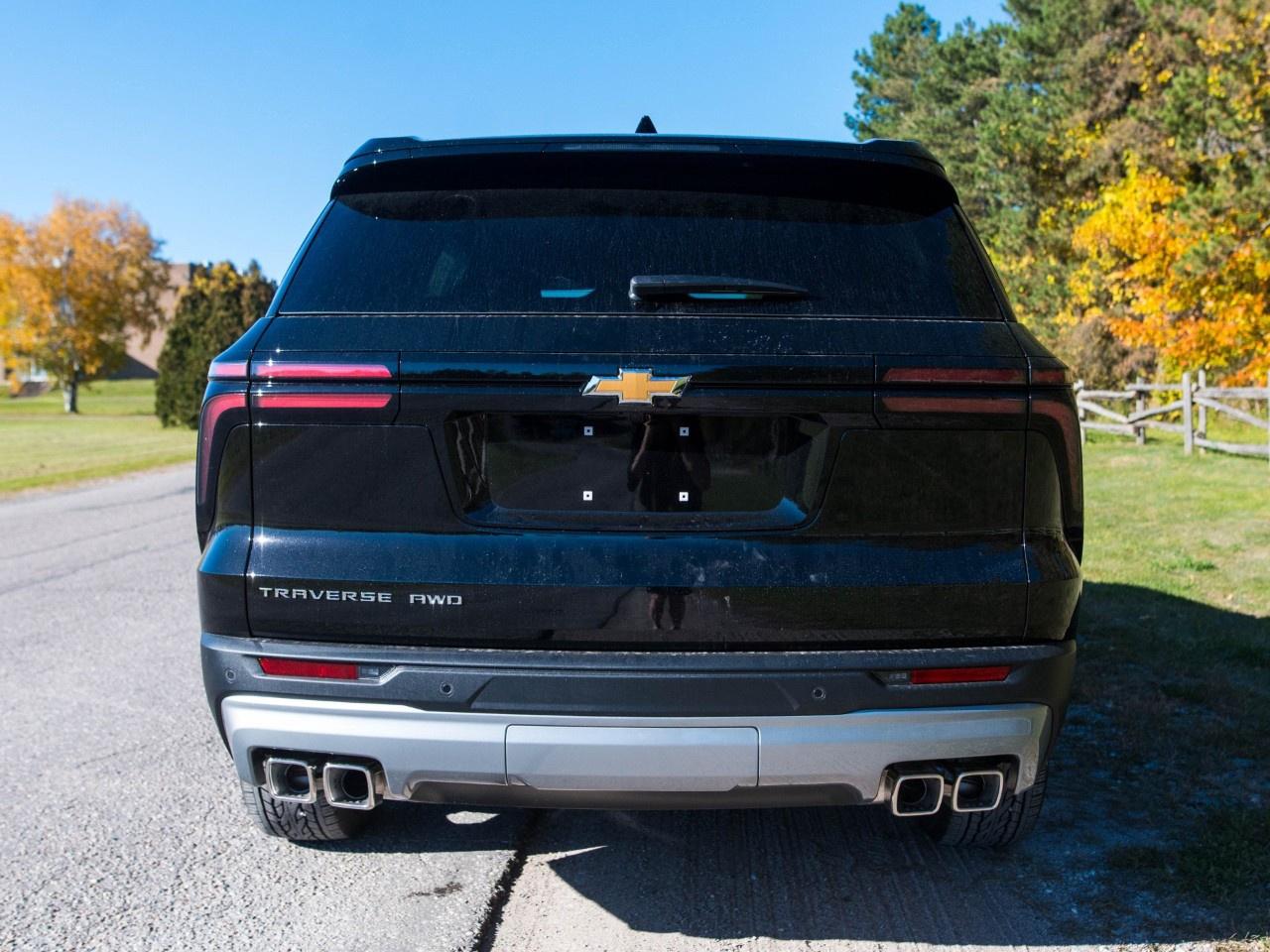 2027 Chevrolet Traverse AWD 4dr LT Photo