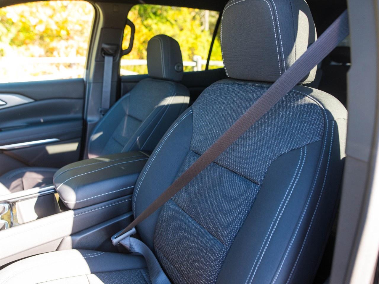 2027 Chevrolet Traverse AWD 4dr LT Photo