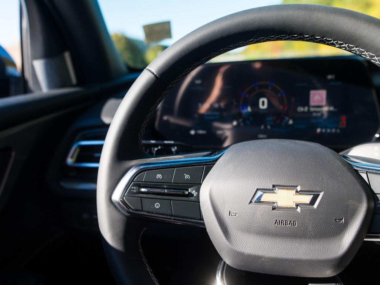 2027 Chevrolet Traverse AWD 4dr LT Photo