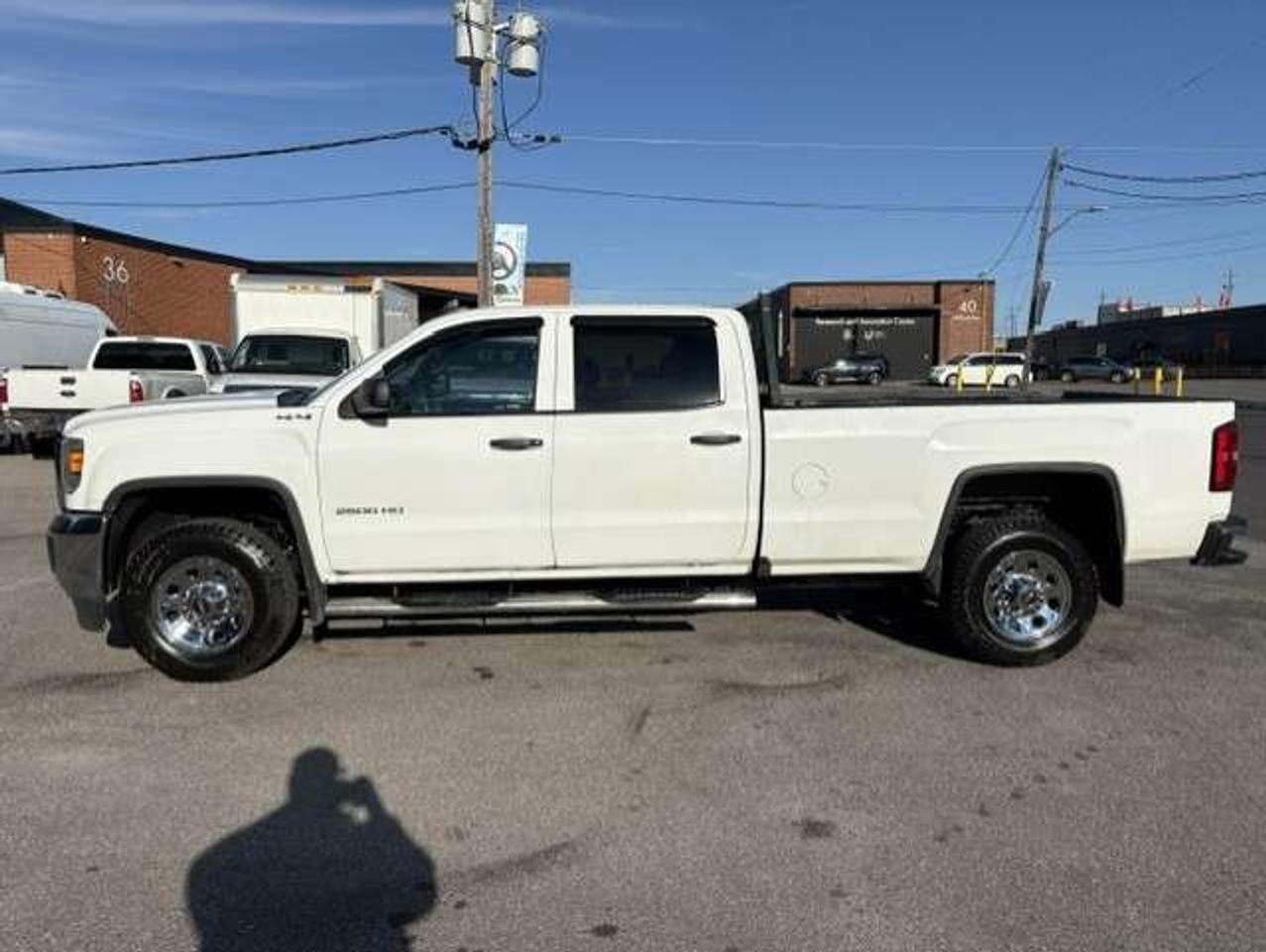 2016 GMC SIERRA 2500HD 4X4 CREW CAB-LONG BOX-CAMERA-NEW TIRES-CERTIFIED! Photo1