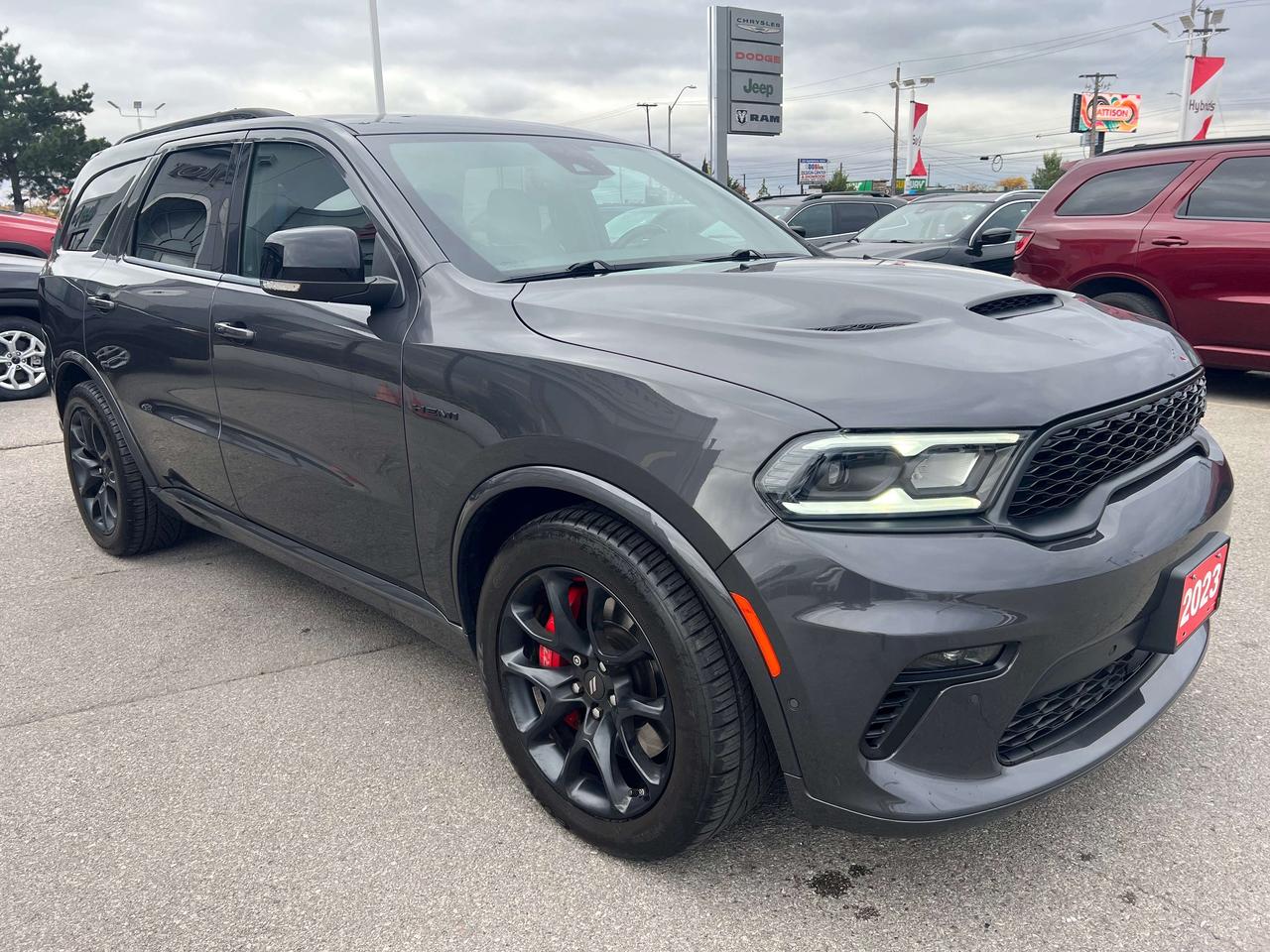 2023 Dodge Durango R/T HEMI V8 AWD *TOW-N-GO *BLACKTOP *PWR SUNROOF Photo2