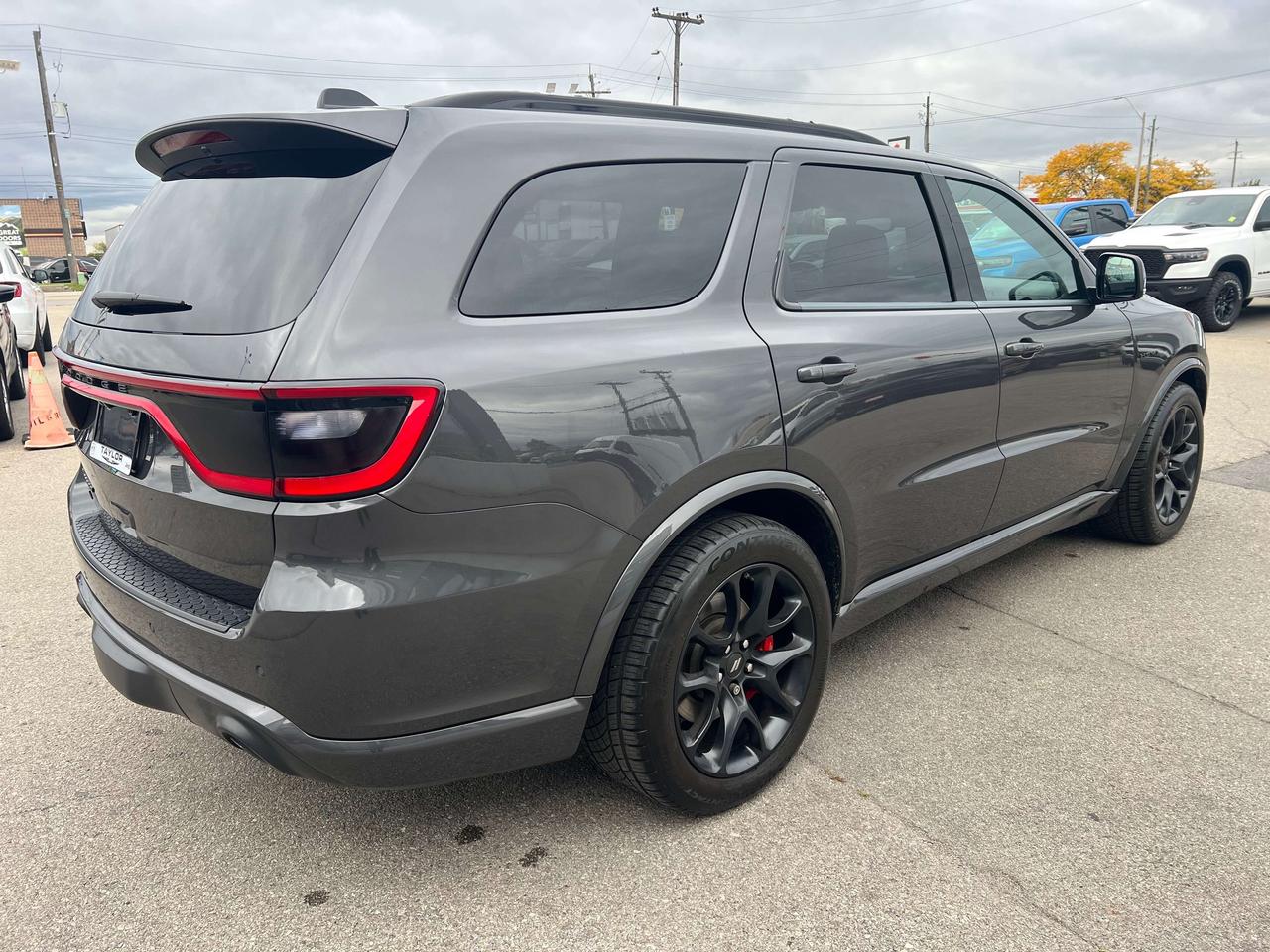 2023 Dodge Durango R/T HEMI V8 AWD *TOW-N-GO *BLACKTOP *PWR SUNROOF Photo4